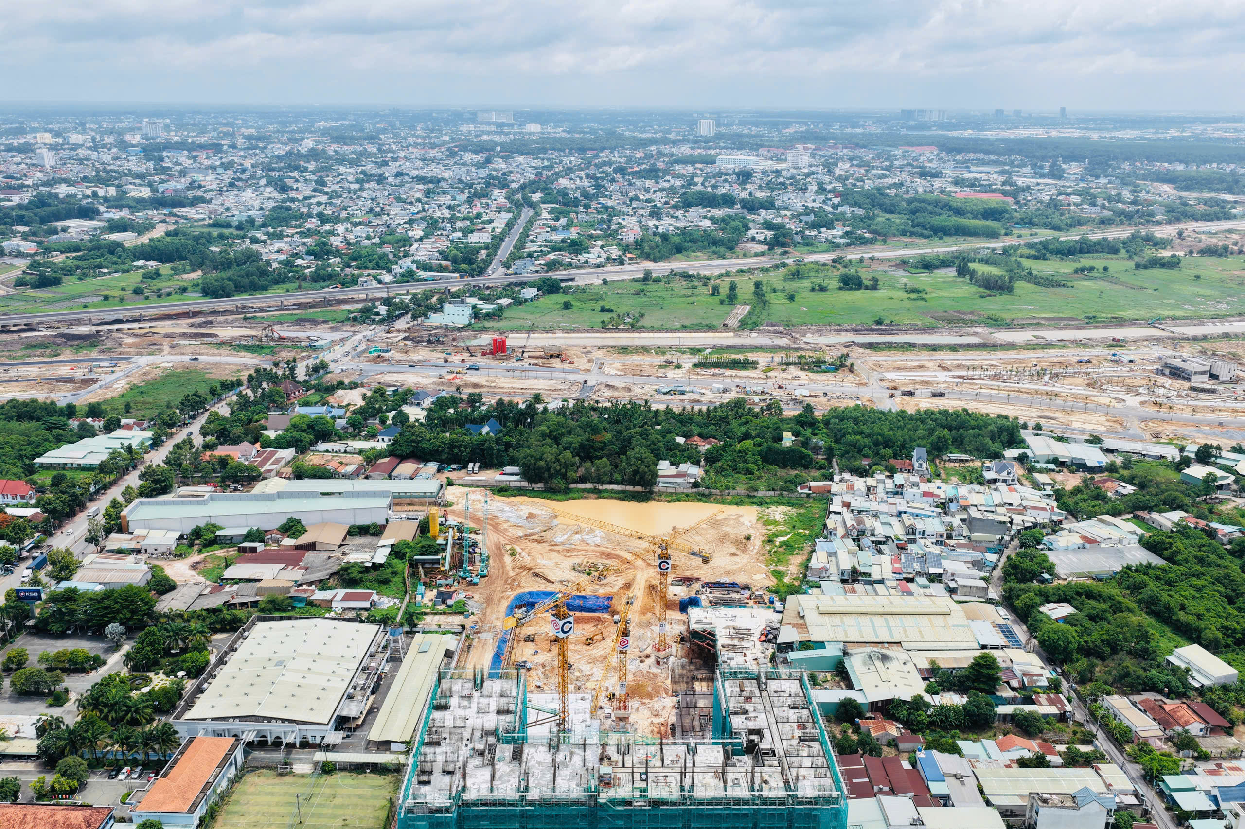 Cập Nhật Tiến Độ Thi Công MONREI SAIGON — Tháng 6/2026 — ảnh 1